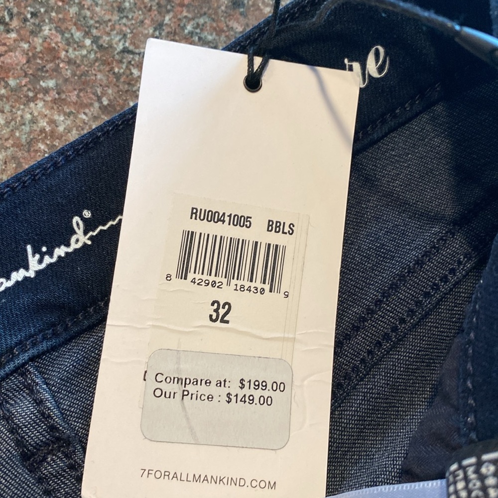 NWT 7 for all Mankind high waisted jeans. Size 32. Straight leg dark denim